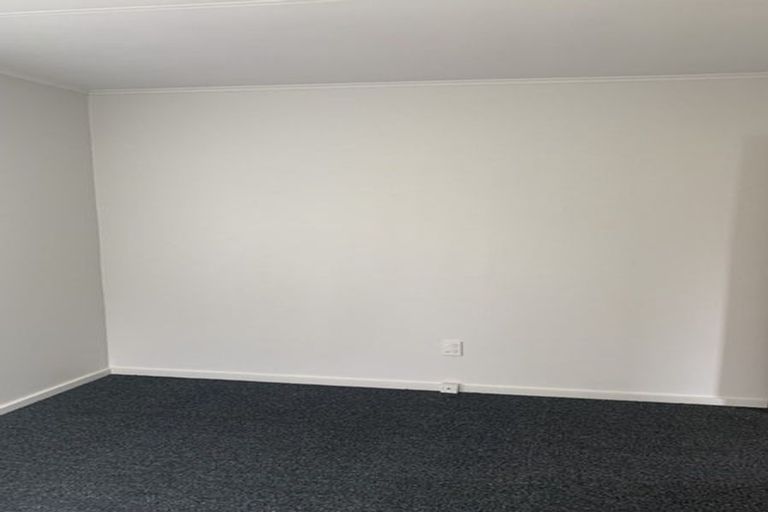 Photo of property in 5 Dennis Road, Papatoetoe, Auckland, 2025