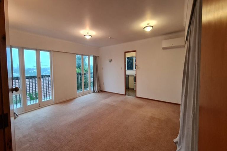 Photo of property in 46 Exmouth Road, Northcote, Auckland, 0627