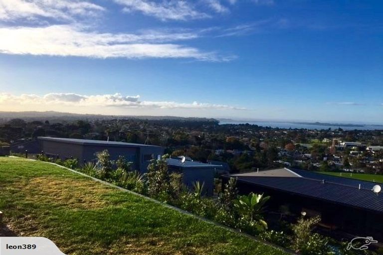 Photo of property in 6 Ava Avenue, Titirangi, Auckland, 0604