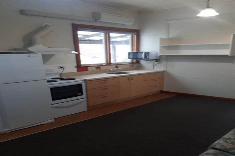 Photo of property in 683b Castle Street, North Dunedin, Dunedin, 9016