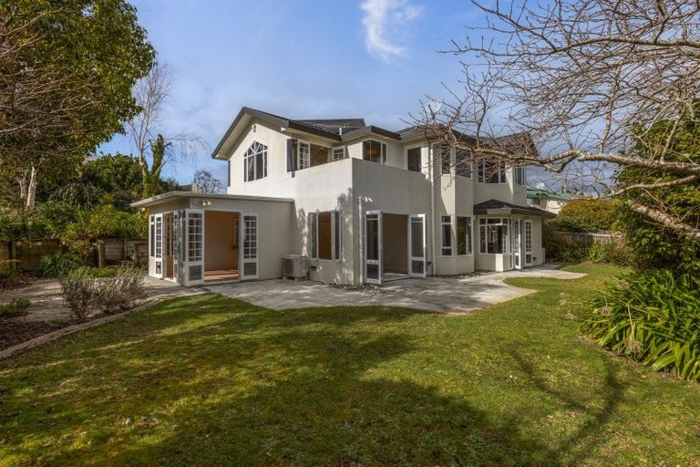 Photo of property in 40 Samwell Drive, Whitby, Porirua, 5024