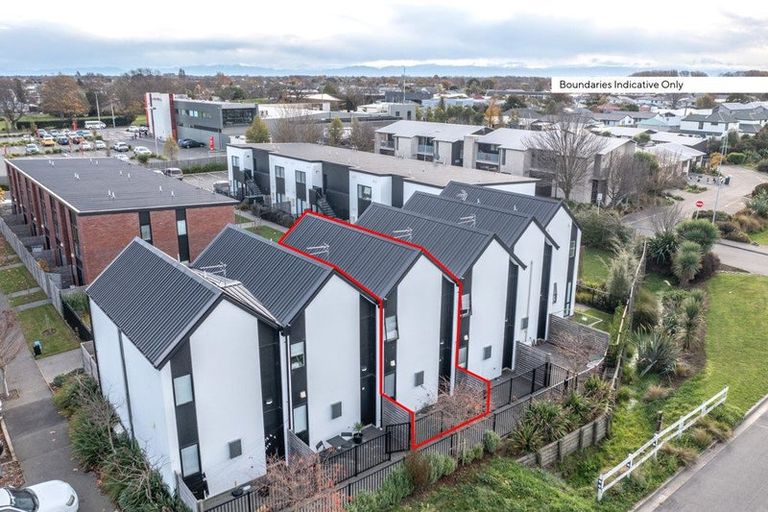 Photo of property in 16/17 Warwick Street, Richmond, Christchurch, 8013