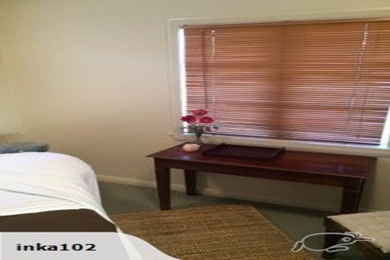 Photo of property in 128 Wilsons Road, Saint Martins, Christchurch, 8022