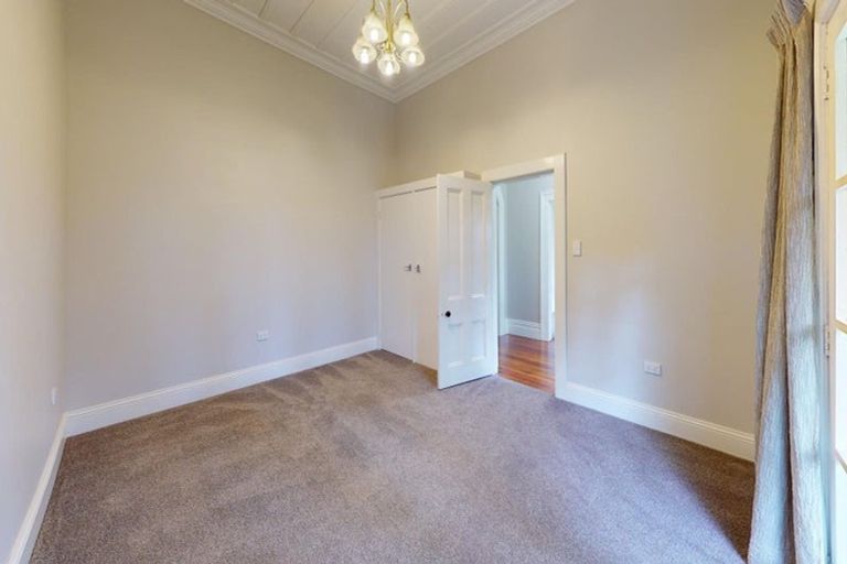 Photo of property in 45 Mount View Road, Bastia Hill, Whanganui, 4500
