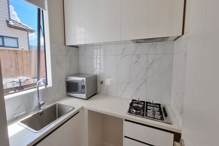 Photo of property in 84 Ksenia Drive, Flat Bush, Auckland, 2019