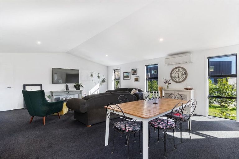 Photo of property in 17 Sandford Terrace, Lower Shotover, Queenstown, 9304
