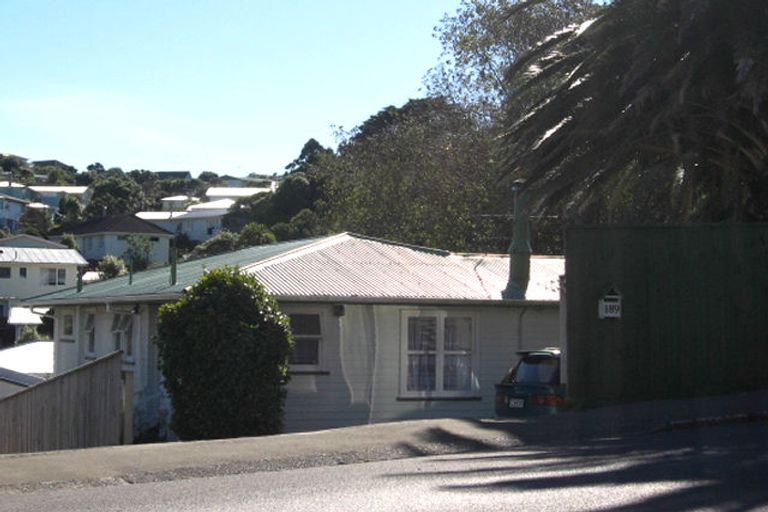 Photo of property in 189 Newlands Road, Newlands, Wellington, 6037