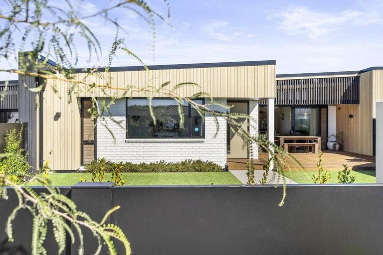 Photo of property in 2/11 Kaniera Terrace, Cambridge, 3434