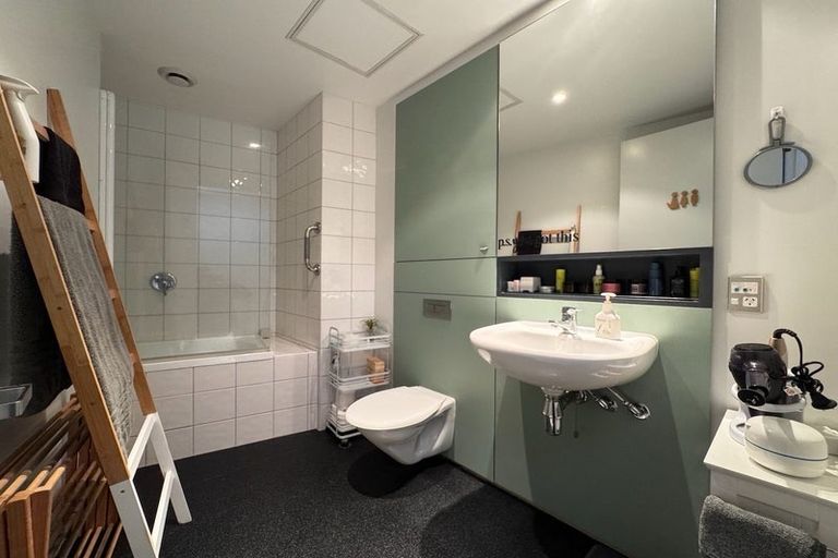 Photo of property in Gerondis Bldg Apartments, 102/60 Willis Street, Wellington Central, Wellington, 6011