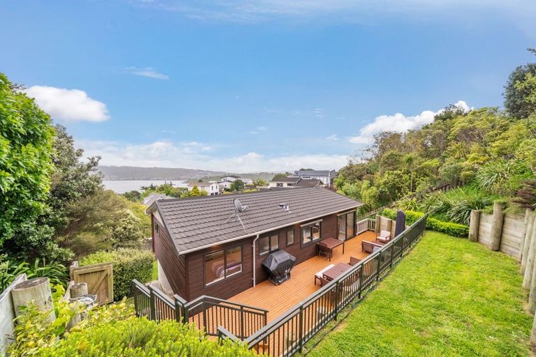 Photo of property in 2/75 Eskdale Road, Papakowhai, Porirua, 5024
