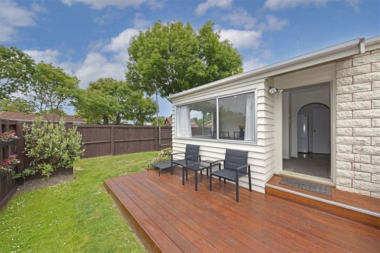Photo of property in 20 Heaphy Place, Casebrook, Christchurch, 8051