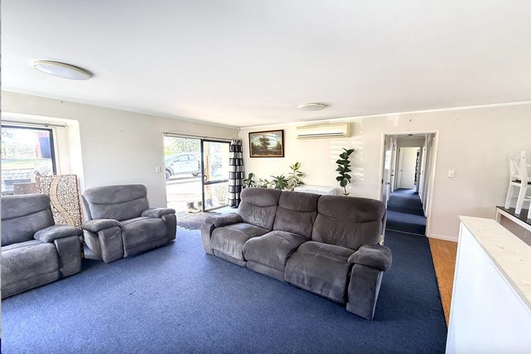 Photo of property in 98 Fitzgerald Road, Drury, 2577