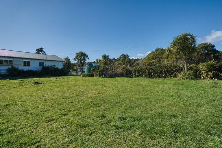 Photo of property in 11 Butlers Road, Ruatapu, Hokitika, 7883