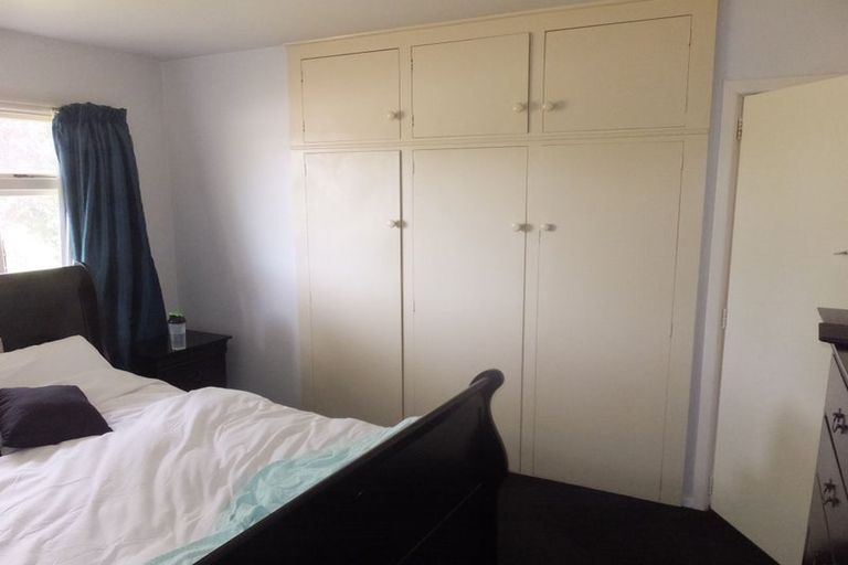 Photo of property in 5 Gladson Avenue, Sockburn, Christchurch, 8042