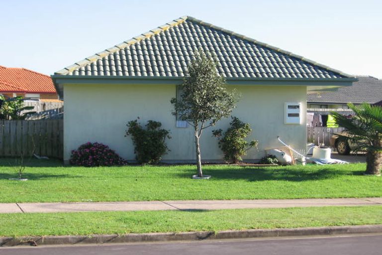 Photo of property in 14 Glen Osborne Terrace, Flat Bush, Auckland, 2019