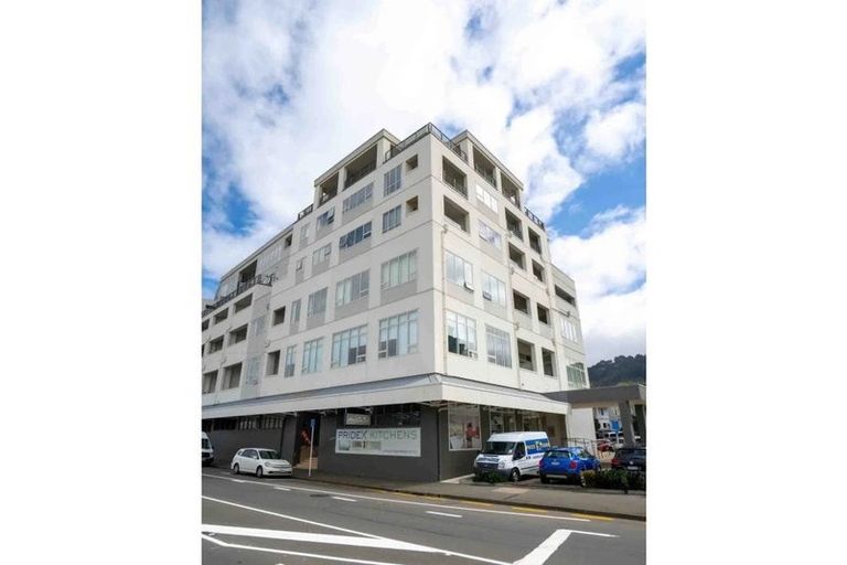 Photo of property in Stadium Garden Flats, 507/107 Thorndon Quay, Pipitea, Wellington, 6011