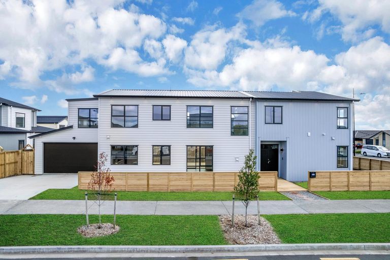 Photo of property in 18 Gertrude Cole Road, Clarks Beach, 2122