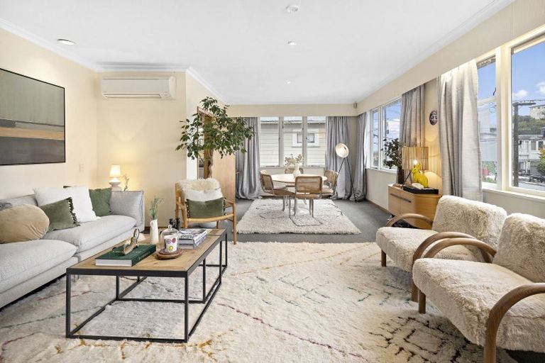 Photo of property in 168 Ohiro Road, Brooklyn, Wellington, 6021