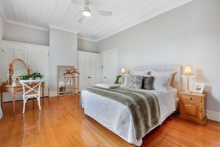 Photo of property in 14 Nelson Street, Helensville, 0800