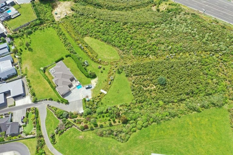 Photo of property in 88b Endeavour Drive, Whitby, Porirua, 5024