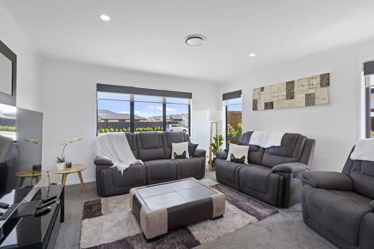 Photo of property in 27 Clement Avenue, Rolleston, 7615