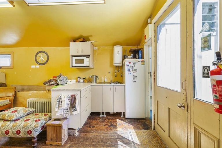 Photo of property in 70a Constable Street, Newtown, Wellington, 6021