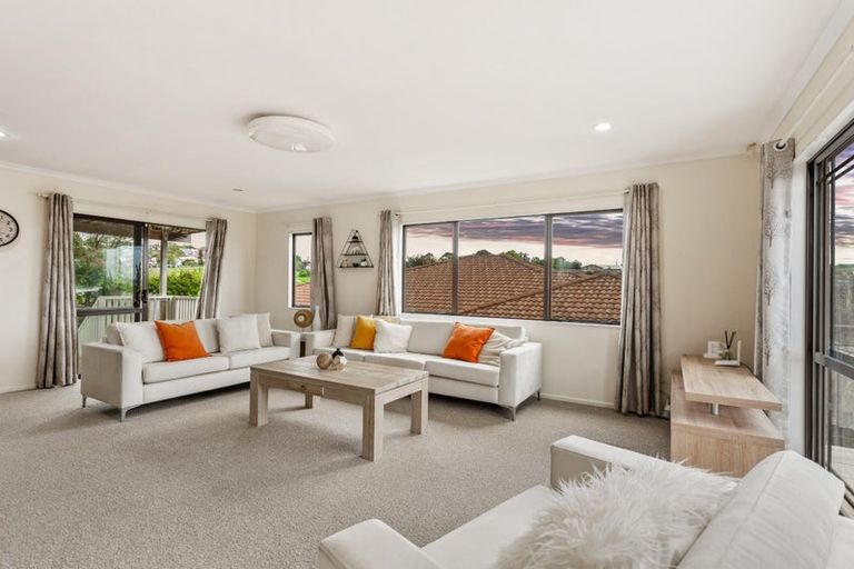 Photo of property in 34 Carnelian Court, Westgate, Auckland, 0614