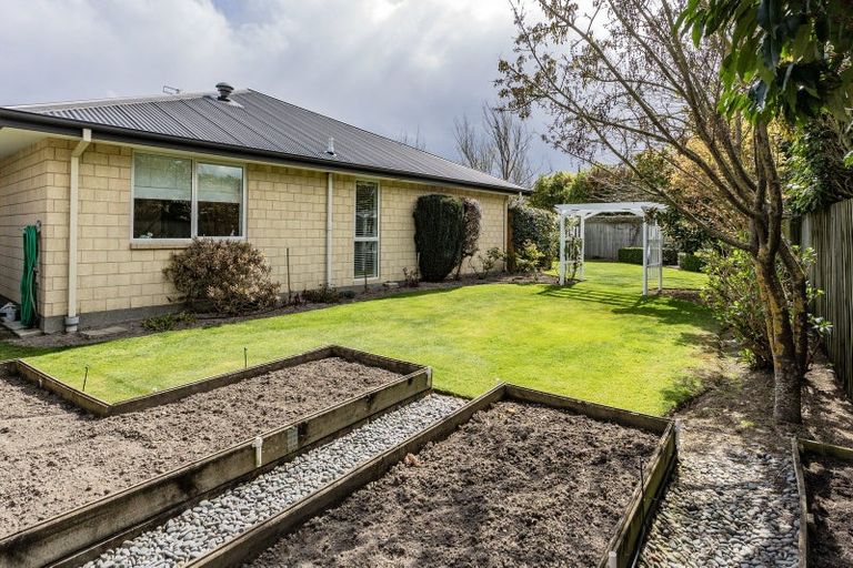 Photo of property in 38 Acacia Avenue, Rangiora, 7400