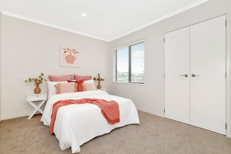 Photo of property in 9 Hiria Crescent, Papamoa Beach, Papamoa, 3118