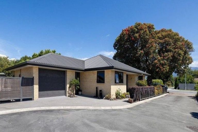 Photo of property in 2 Abbey Way, Motueka, 7120
