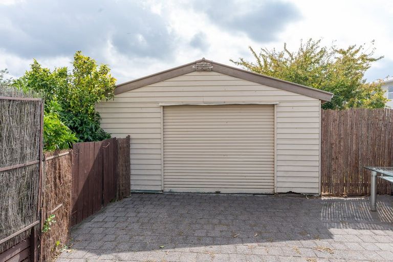 Photo of property in 31 Splitt Avenue, Glenview, Hamilton, 3206