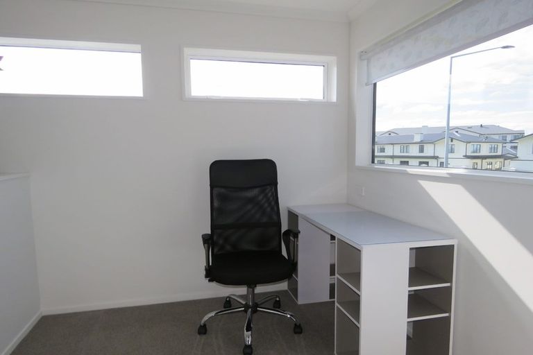 Photo of property in 11 George Square West, Wigram, Christchurch, 8025