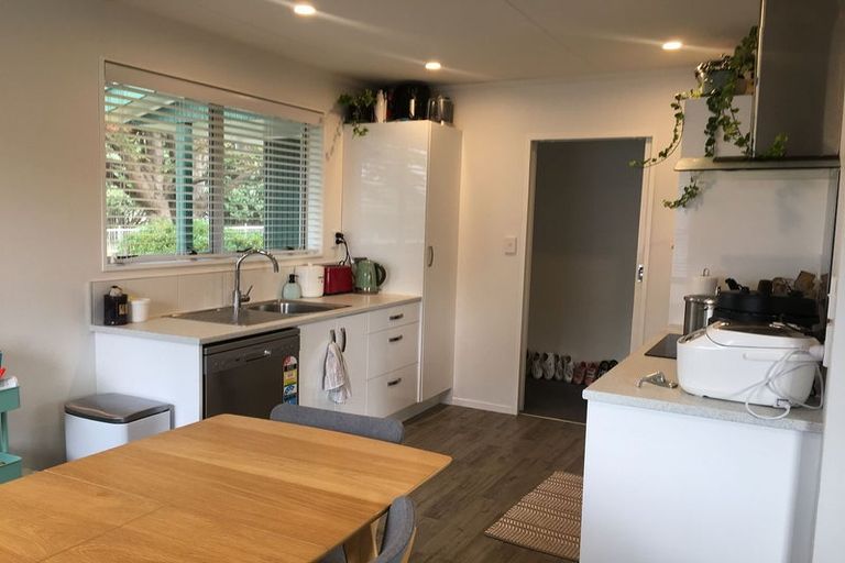 Photo of property in 137 Makarini Street, Paraparaumu, 5032