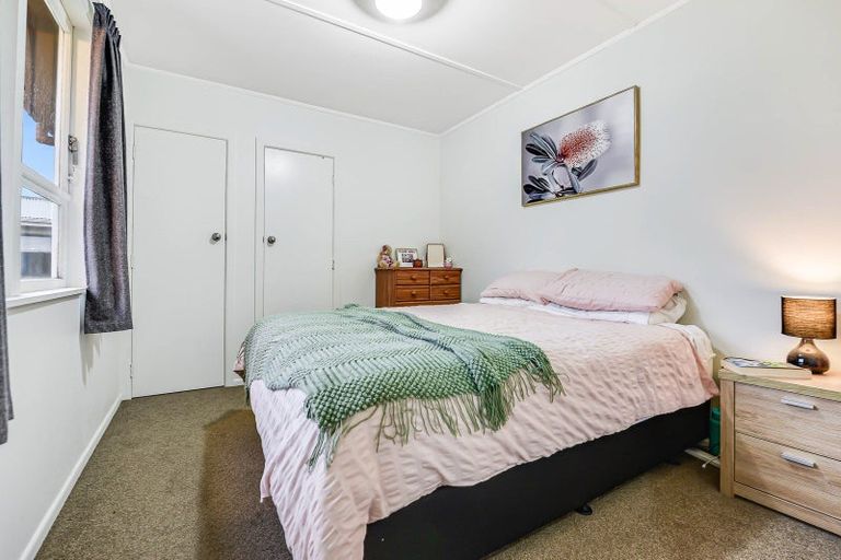 Photo of property in 16 Porritt Avenue, Huntly, 3700