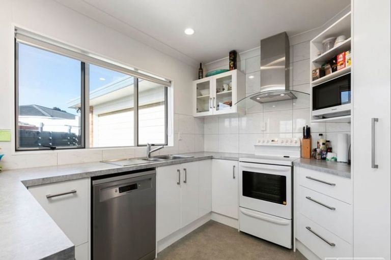 Photo of property in 304 Otumoetai Road, Otumoetai, Tauranga, 3110