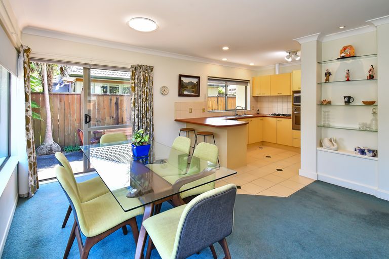 Photo of property in 28a Taka Street, Takanini, 2112