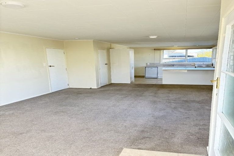 Photo of property in 1/606 Heretaunga Street East, Parkvale, Hastings, 4122