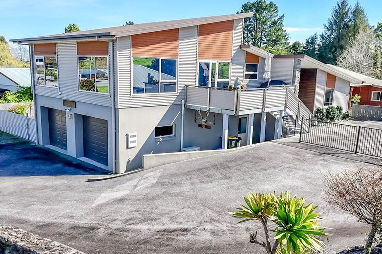 Photo of property in 9 Lake Kaniere Road, Kaniere, Hokitika, 7811