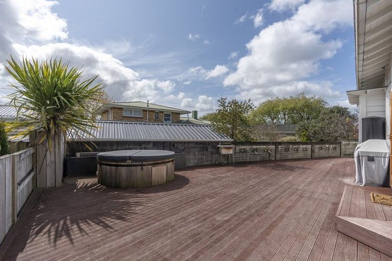Photo of property in 64a Storey Avenue, Forest Lake, Hamilton, 3200