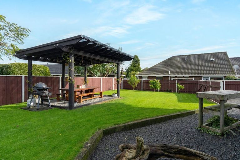 Photo of property in 10 Webb Avenue, Levin, 5510