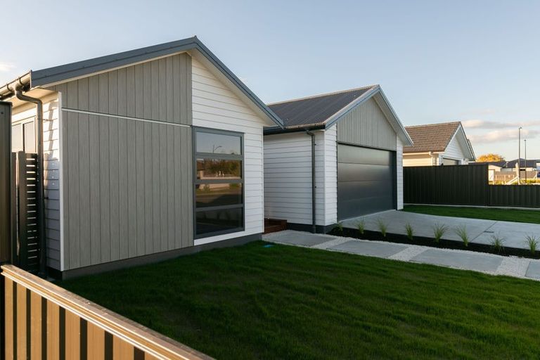 Photo of property in 87 Brookvale Road, Havelock North, 4130