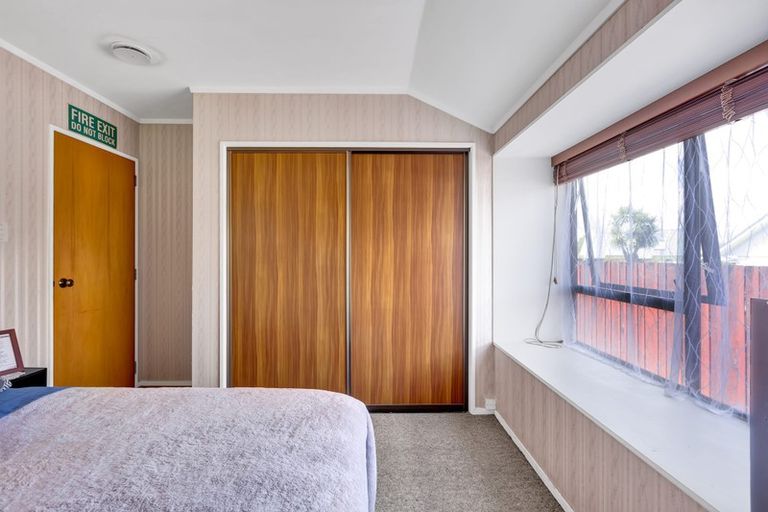 Photo of property in 24 Tiverton Crescent, Whalers Gate, New Plymouth, 4310