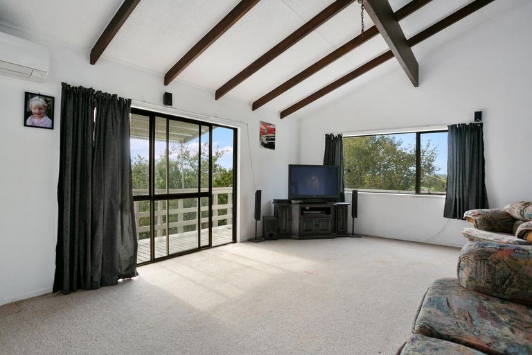 Photo of property in 9 Bridge Street, Tirau, 3410