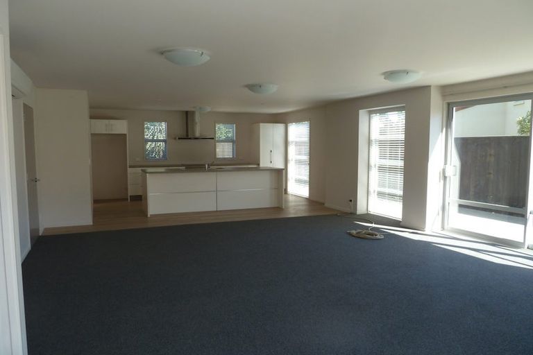 Photo of property in 75b Mandeville Street, Riccarton, Christchurch, 8011