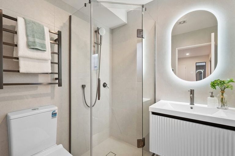 Photo of property in 13c Dominion Street, Takapuna, Auckland, 0622