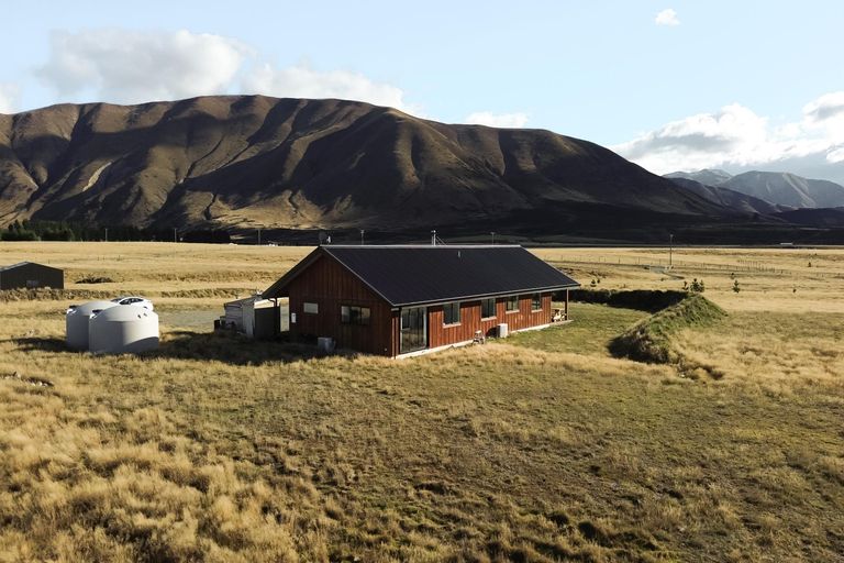 Photo of property in 249 Manuka Terrace, Ben Ohau, Twizel, 7999