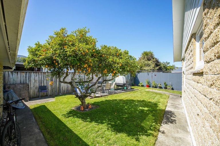 Photo of property in 18 Derby Street, Stoke, Nelson, 7011