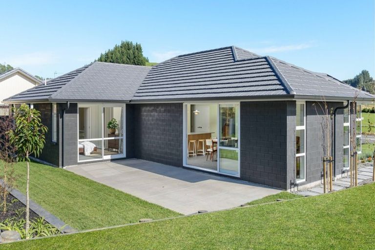 Photo of property in 217 Lakes Boulevard, Pyes Pa, Tauranga, 3112