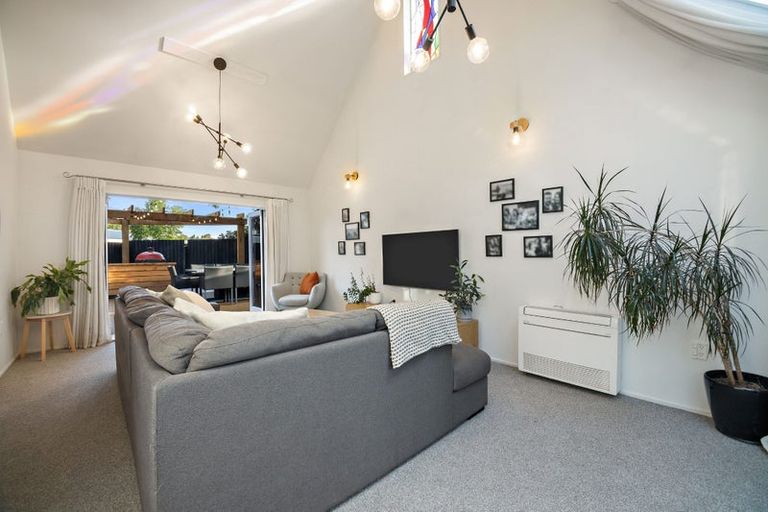 Photo of property in 1/28b Poulton Avenue, Richmond, Christchurch, 8013