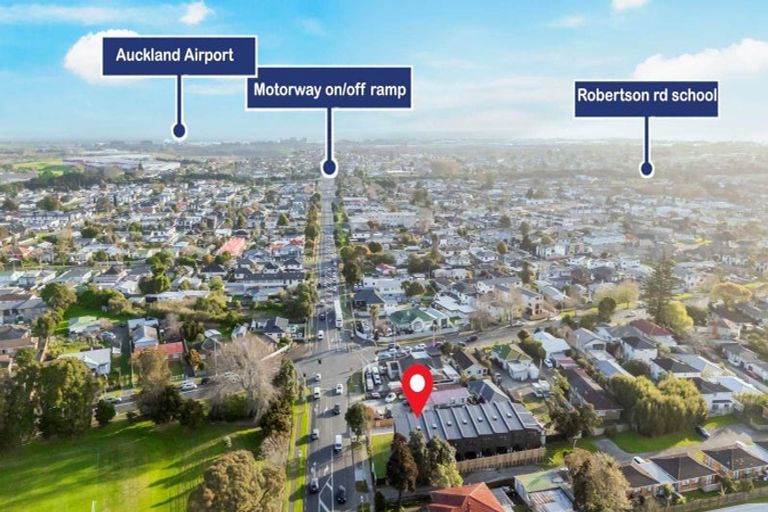 Photo of property in 3/399 Massey Road, Mangere East, Auckland, 2024